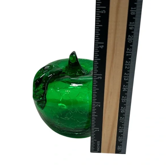 Vintage Green Crackled Glass Apple Sculpture - Picture 8 of 12